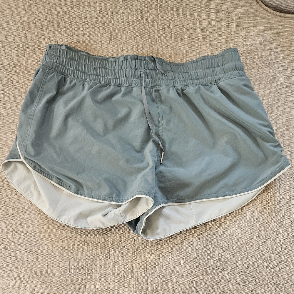 Lululemon Choose A Side Shorts